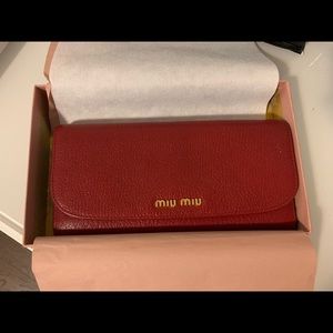 Brand new miu miu wallet